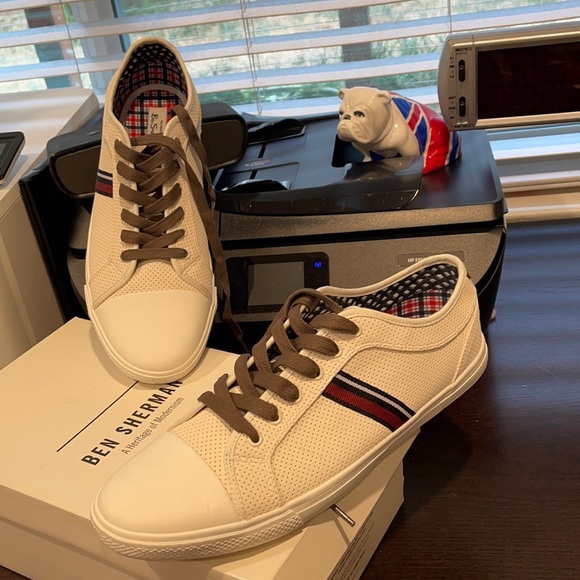 Ben Sherman Other - Ben Sherman perforated leather shoes - perfect